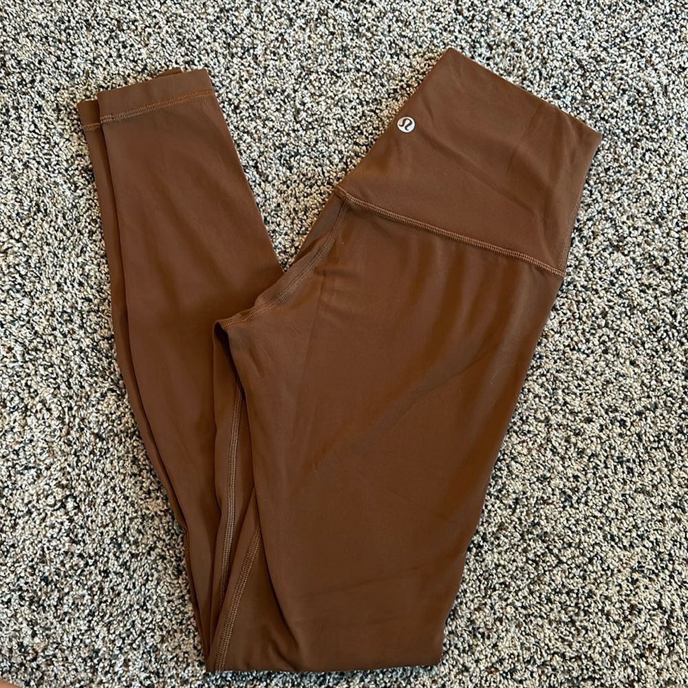 Lululemon Aligns 28” length size 4